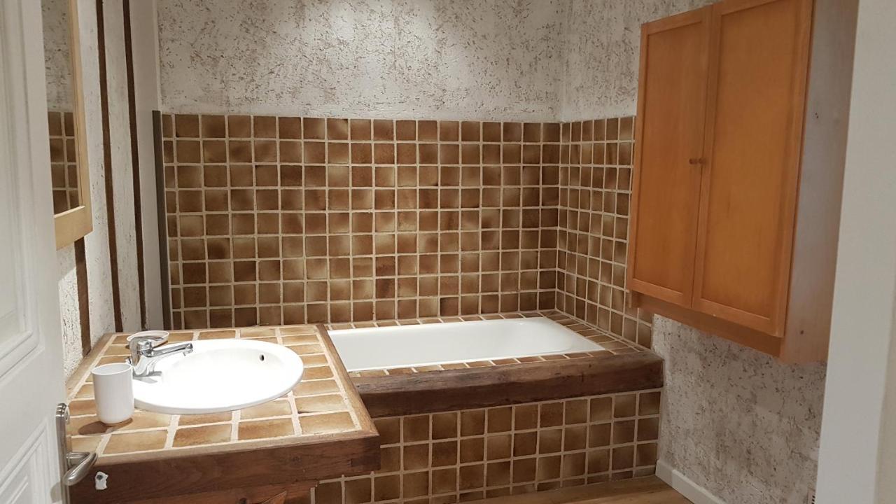 Appartamento L'Abaca 21 Sainte-Genevieve-les-Gasny Esterno foto